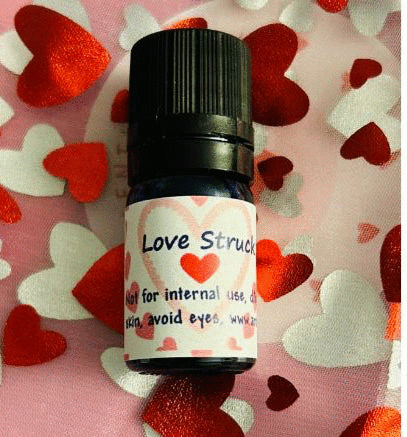 Love Struck Valentine Aromatherapy Oil Set