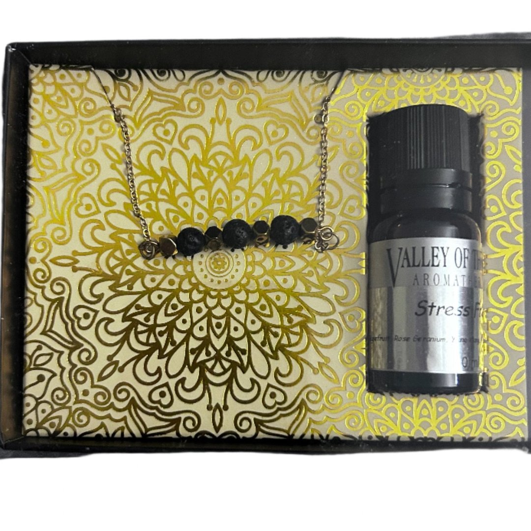 Zengo Essential Oil Diffuser Necklace With Oil Blend Aromatherapy Set